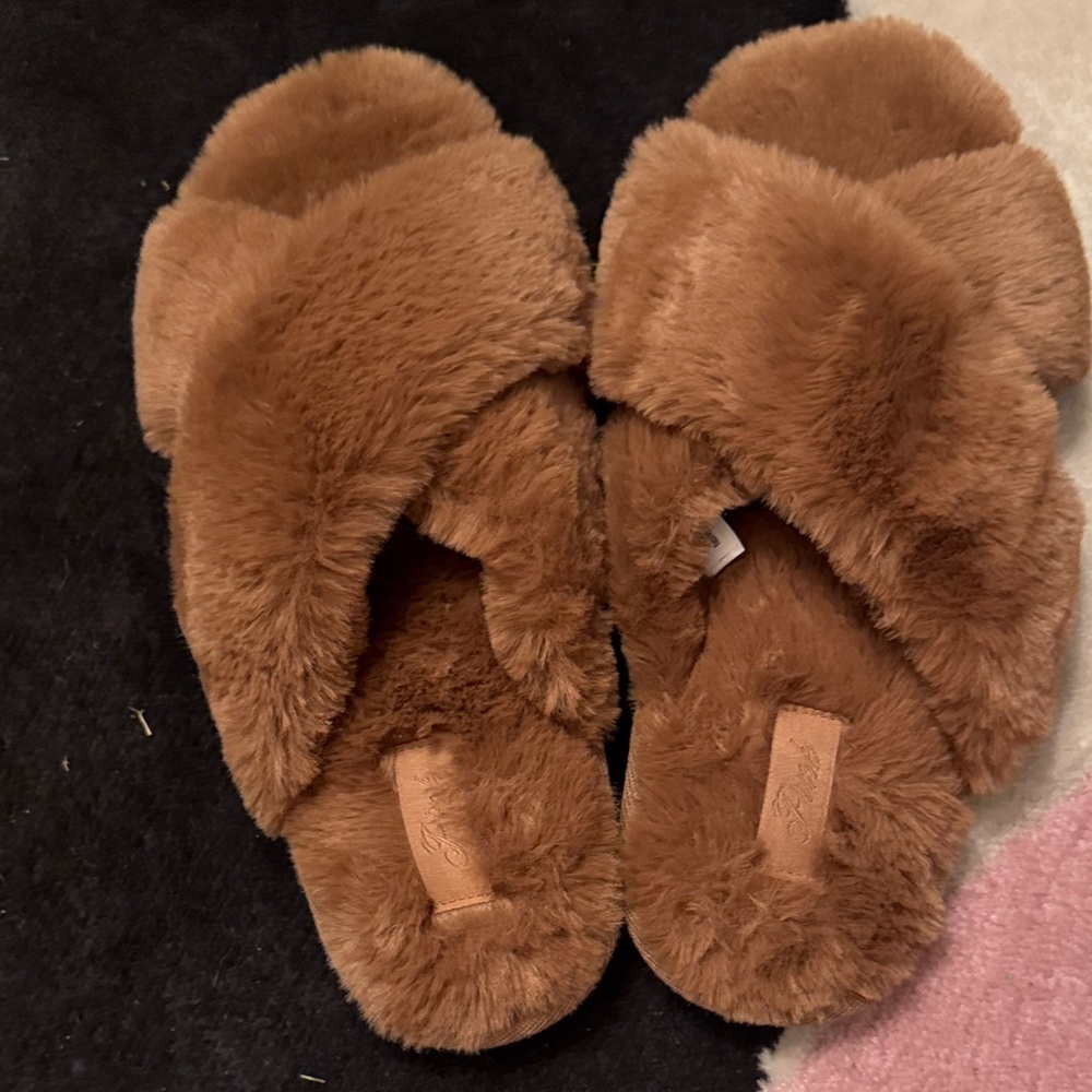 PINK Victoria's Secret Brown Fuzzy Slippers